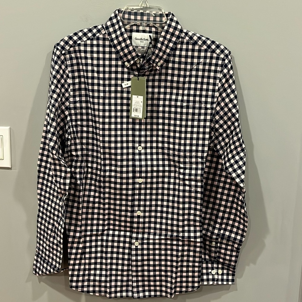 Goodfellow & Co men’s button down size medium NEW WITH TAGS